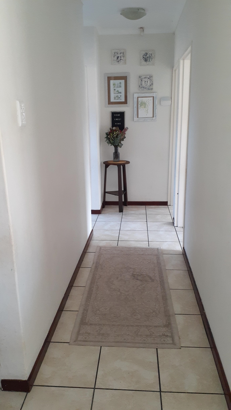 To Let 3 Bedroom Property for Rent in Summerstrand Eastern Cape